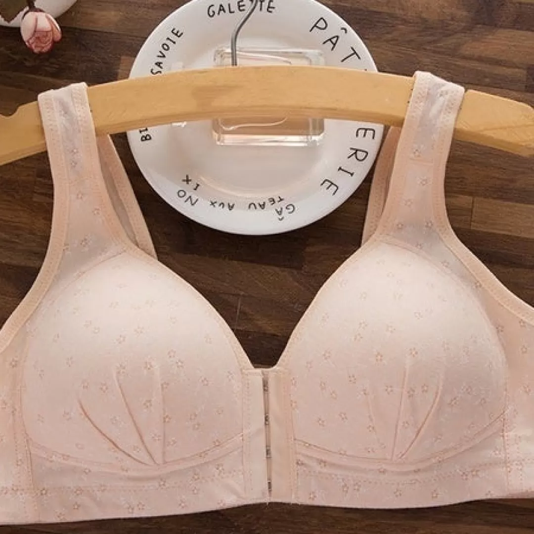 Lightly padded spacer easy front open bra